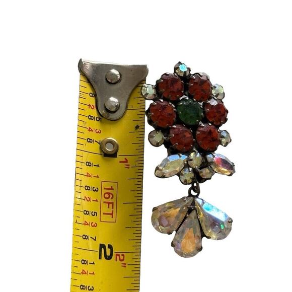 VENDOME Root Beer AB & Green Rhinestone Dangling Vintage Clip Earrings 2" Long - Picture 7 of 9